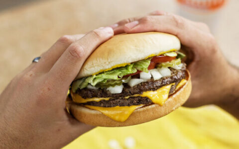 Craving Whataburger? Your Guide to Delivery Options, Rewards, and More!