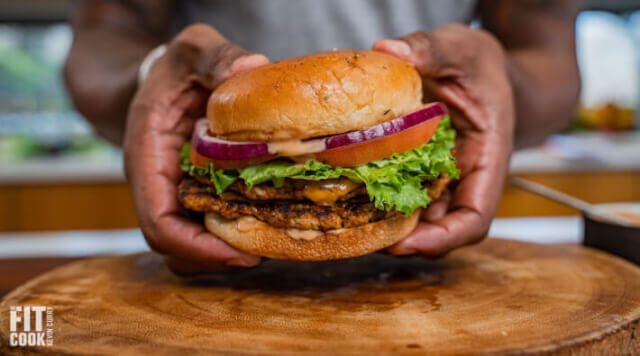 unleash-your-inner-chef-mastering-the-art-of-customizing-your-whataburger-experience.jpg